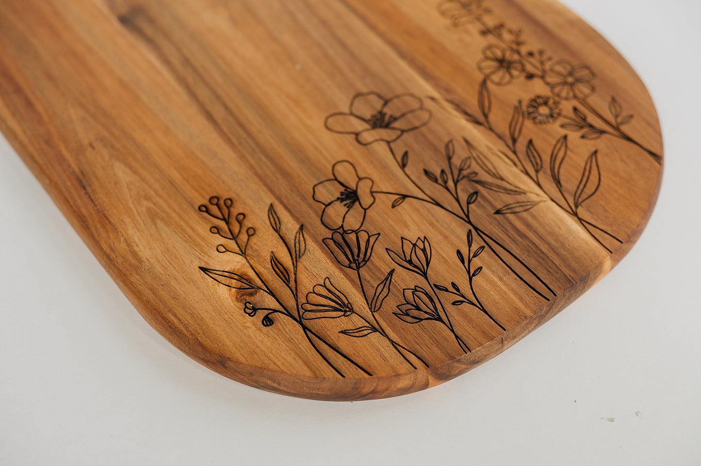 Wildflower Engraved Acacia Cutting Board